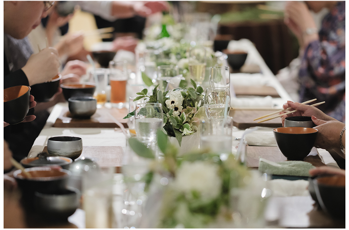 チャペル挙式と会食がセットになったプラン