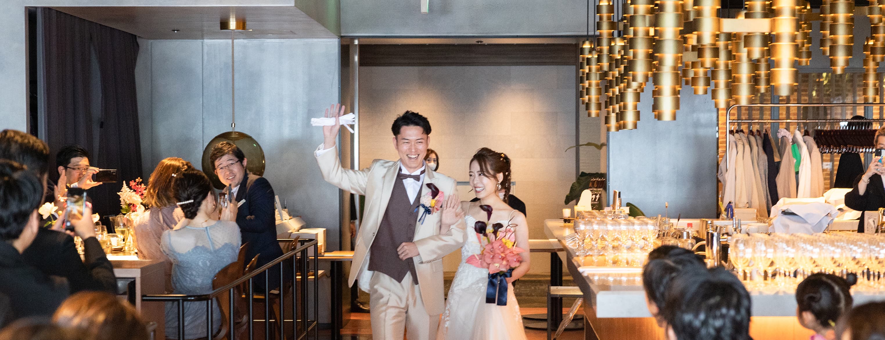 結婚式 新婦 11点まとめ売り Wedding Report ♡ 10.31｜先輩カップルレポート｜福岡の結婚
